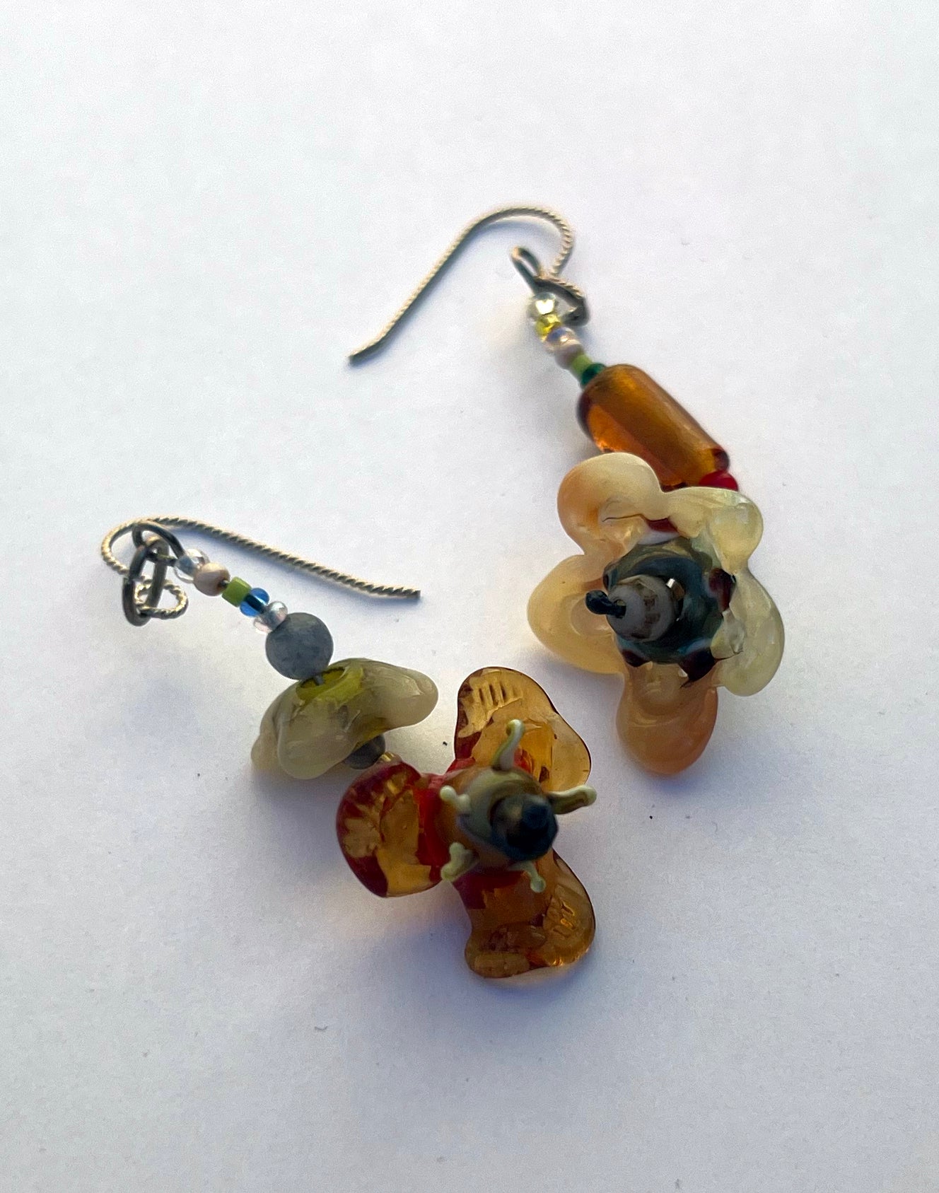 Pear Ware: Mismatched Amber Pansy and Ivory Daisy Seed Bead Drop Earrings